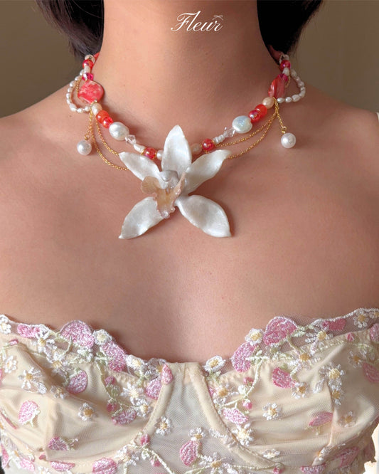Pearl Orchid Lumière Necklace