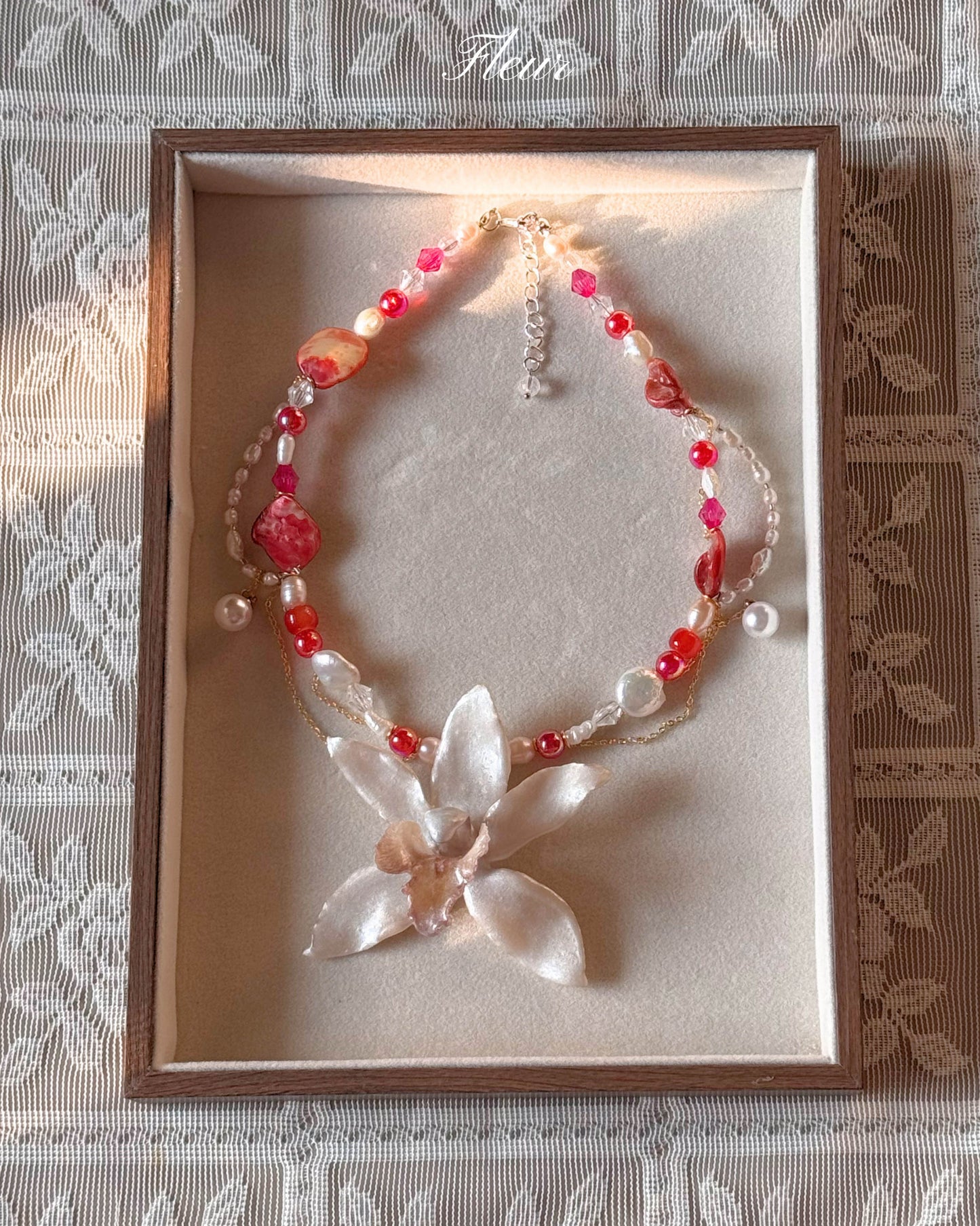 Pearl Orchid Lumière Necklace